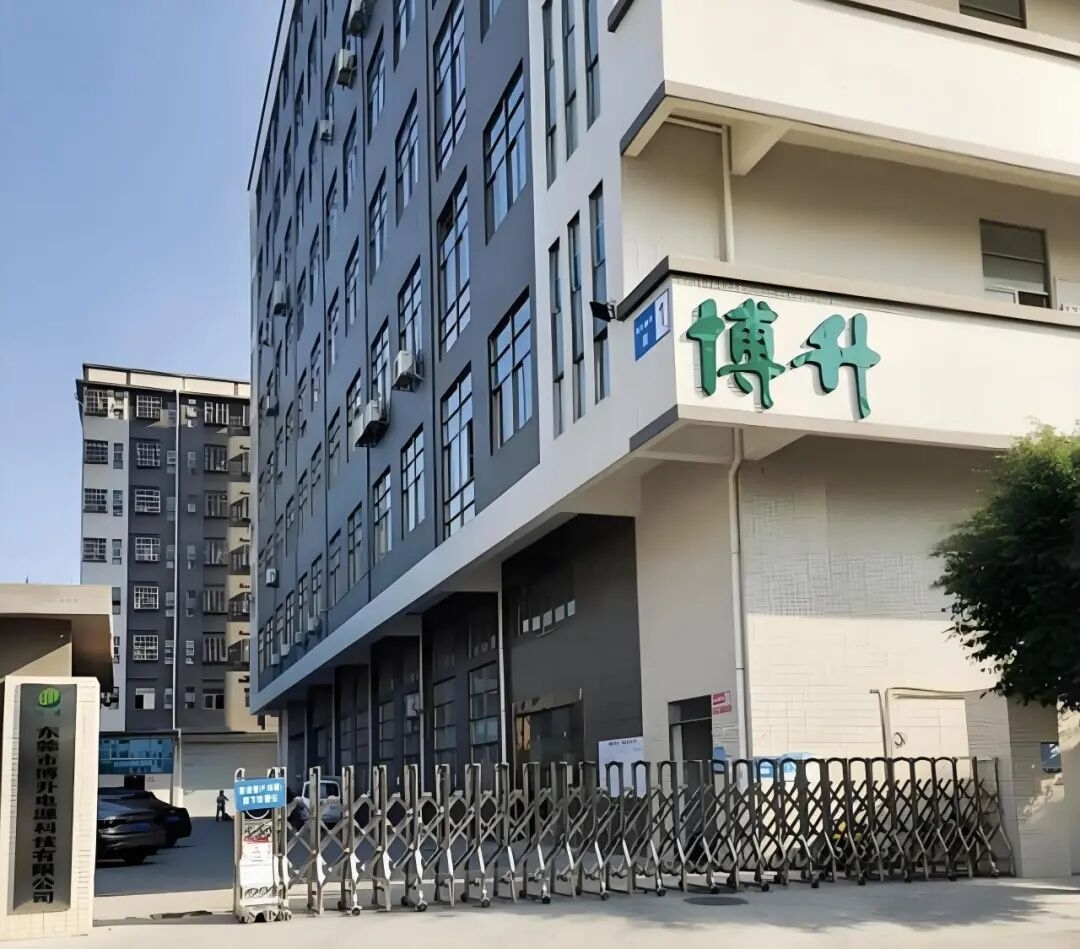 1757399740615483.jpg 640.jpg